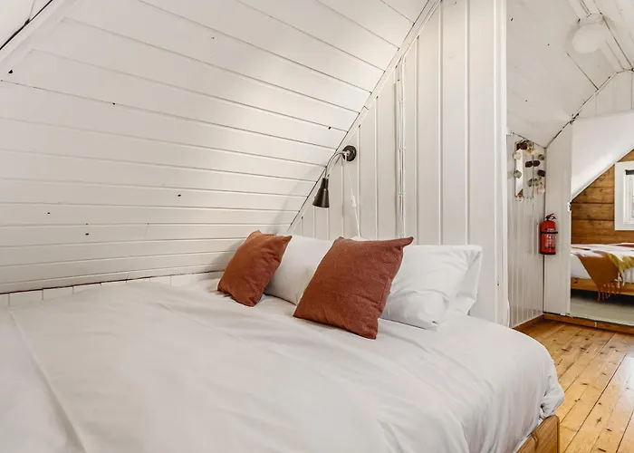 Dinbnb Apartments I Family Dream In Bergen I Playroom I Private Garden